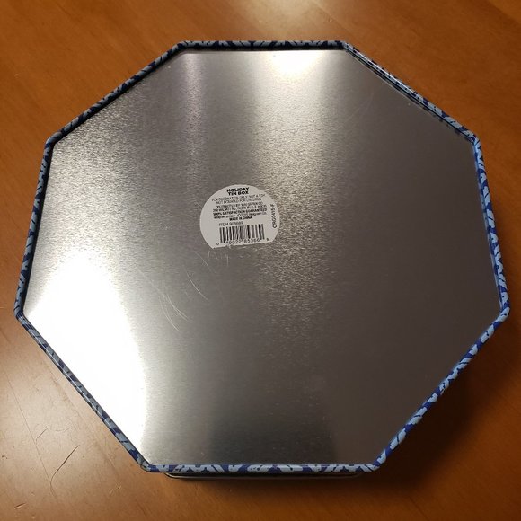 CHRISTMAS COOKIE TIN - SANTA has a GIFT FOR YOU - WALGREEN'S OCTAGONAL 8.5" X 3" - Picture 5 of 5